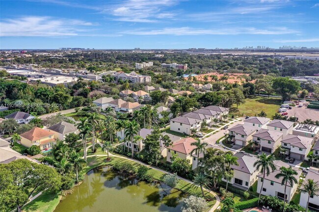 Building Photo - 1427 SW 23rd St