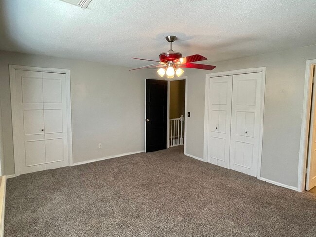 Building Photo - Cute 3 Bed 3 Bath Town Home NW OKC