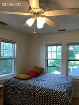 Building Photo - 5335 42nd Pl NW