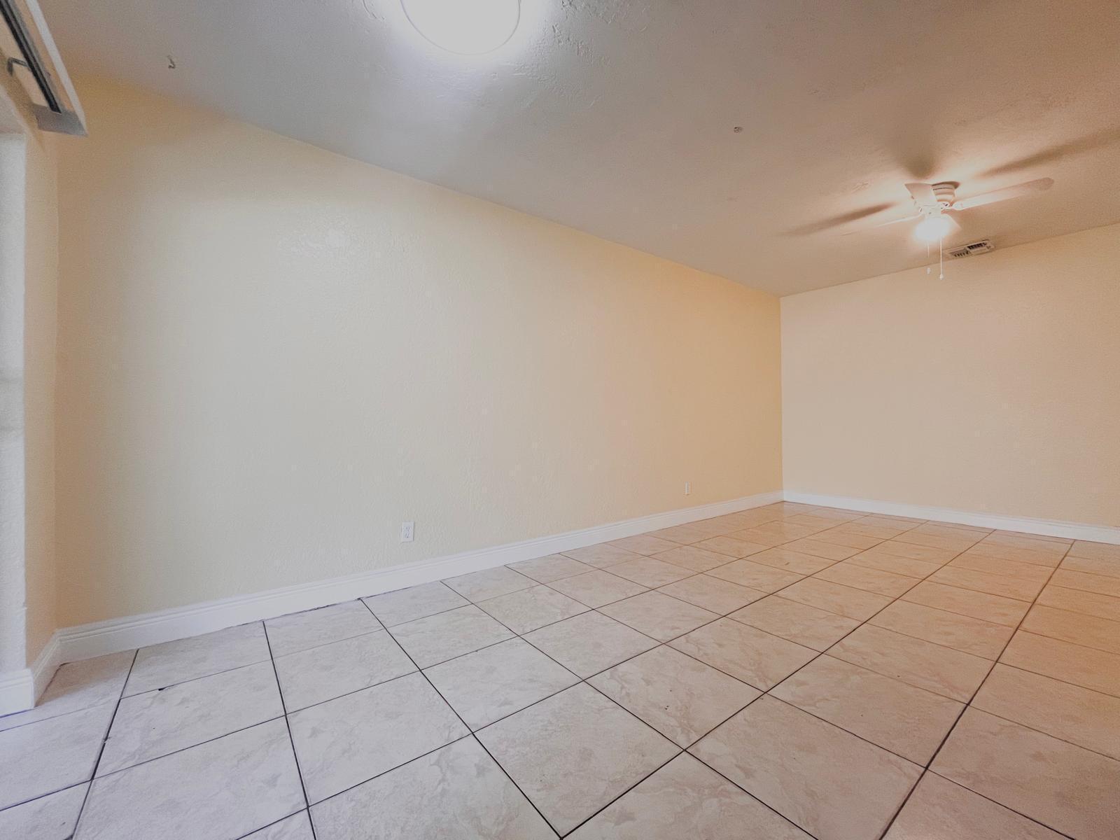 Building Photo - 12419 Westhampton Cir