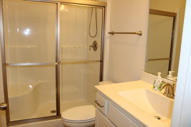 Building Photo - 7217 Rex Rd