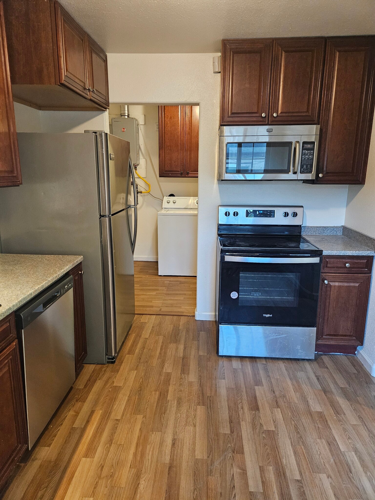 Building Photo - 2907 Plover St