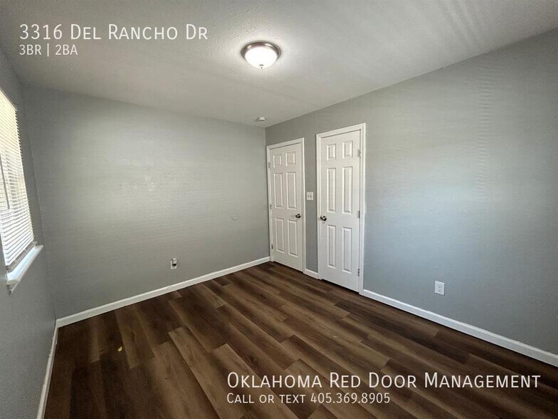 Building Photo - 3316 Del Rancho Rd