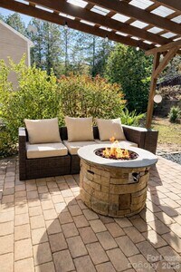 Building Photo - 16732 Prairie Falcon Ln