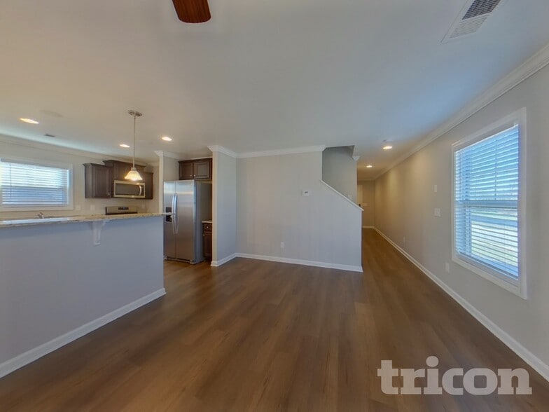 Building Photo - 108 Dalston Rd