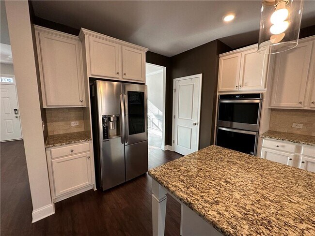 Building Photo - 1520 Kaden Ln