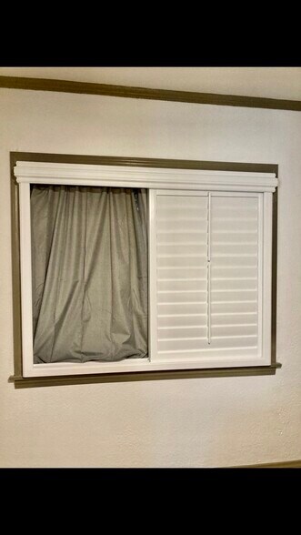 Building Photo - 3616 W Adams Blvd