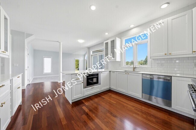 Building Photo - 109 Ashwood Ln
