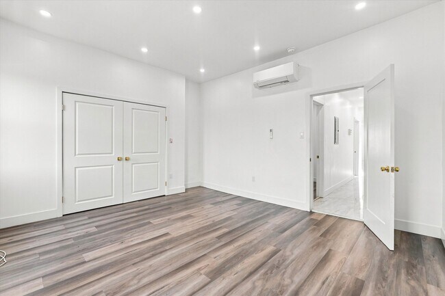 Building Photo - 1103 N 41st St