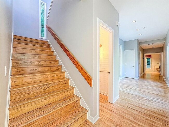 Building Photo - 1351 Willow Brk Dr