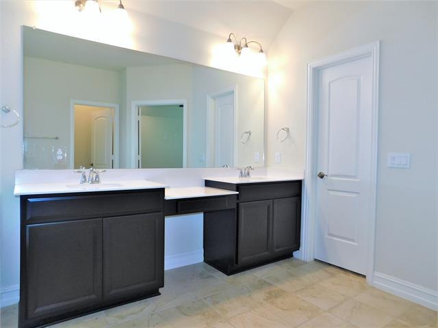 Building Photo - 1321 Millican Ln