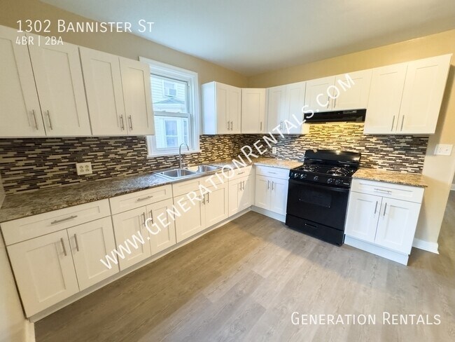 Building Photo - 1302 Bannister St
