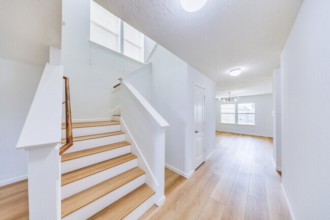 Building Photo - 21415 Sagrantino Ct