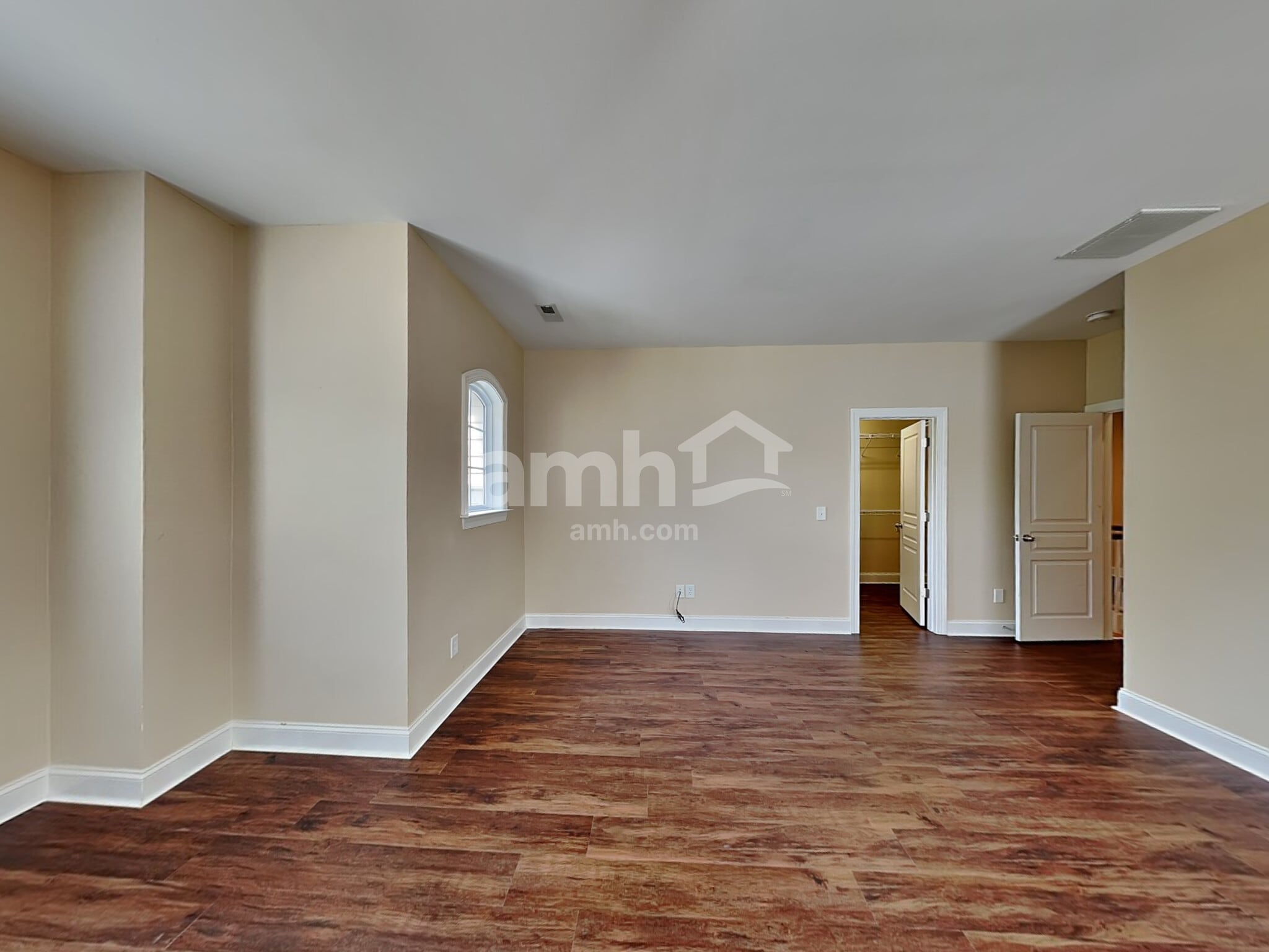 Building Photo - 8512 Dargan Ln