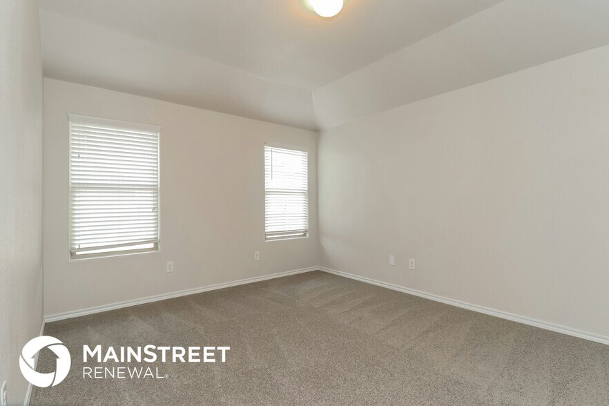 Building Photo - 2604 Mill Springs Pass