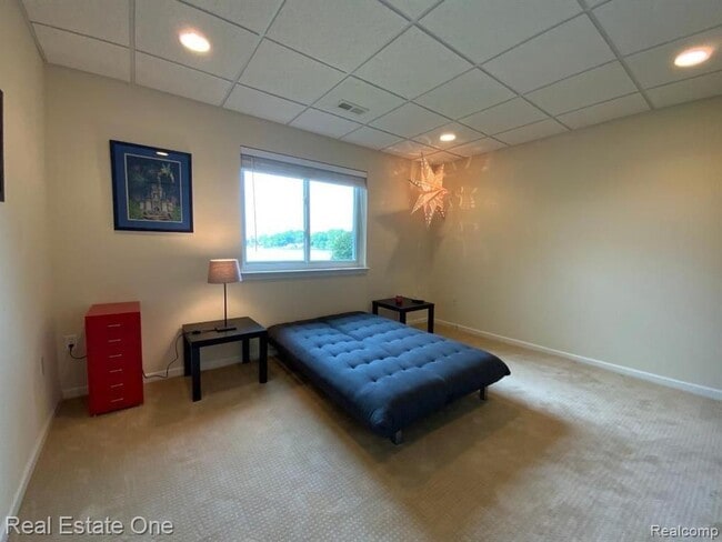 Building Photo - 919 Stony Lake Ct