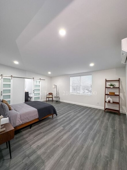 Building Photo - 316 Toledo St