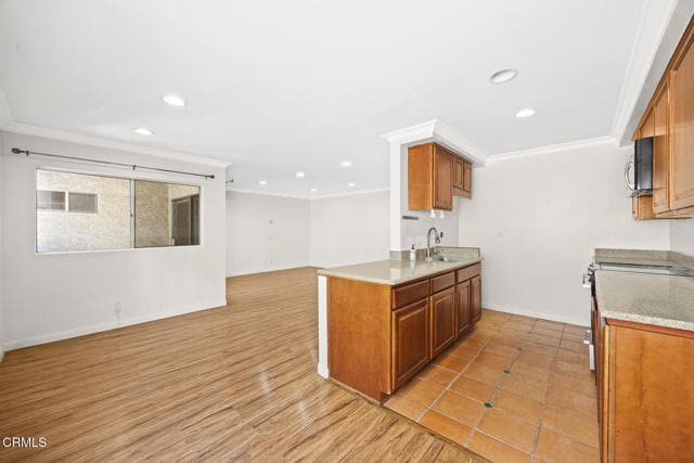 Building Photo - 1339 N Columbus Ave
