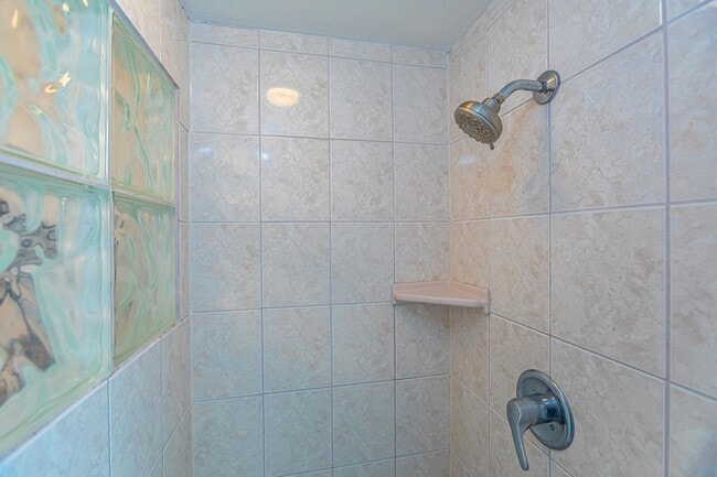 Building Photo - Fully Furnished, 1 Bed/2 Bath, Kamaole Sands