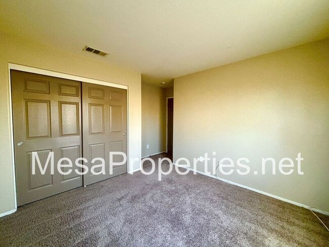 Building Photo - 14936 Brucite Rd