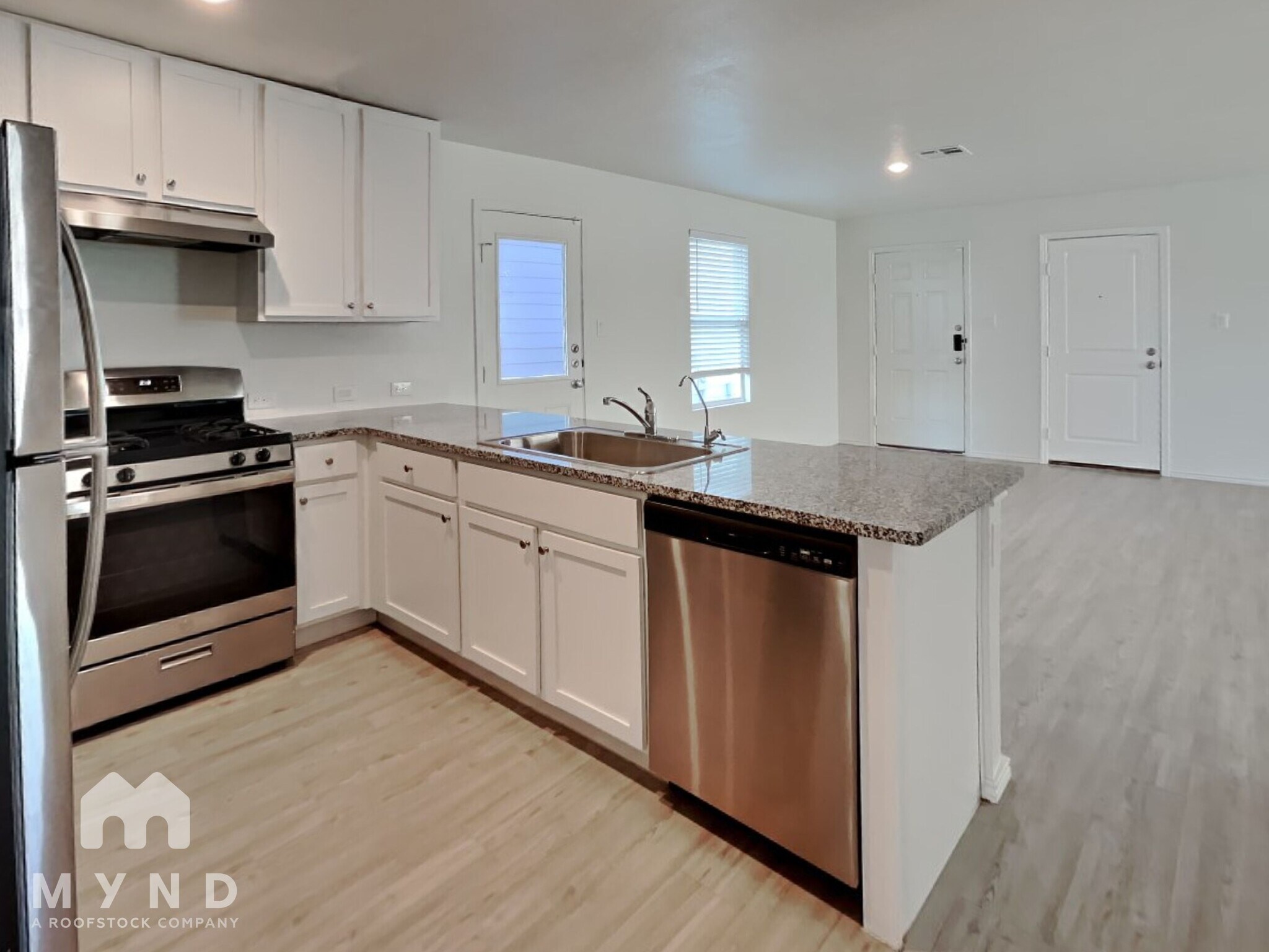 Building Photo - 7102 Tides Trl