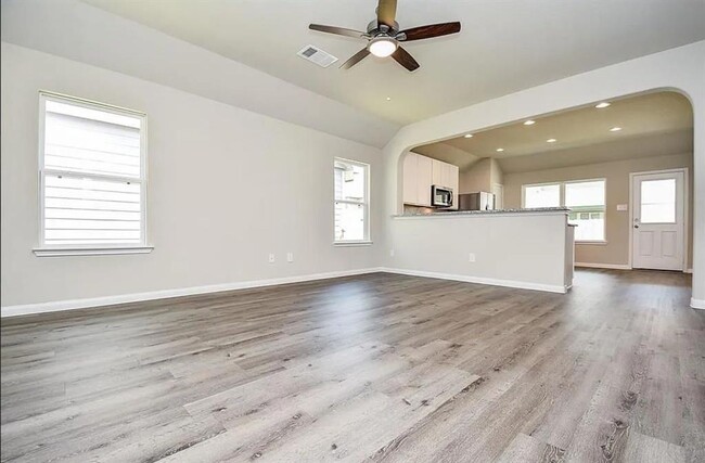 Building Photo - 2516 Westslope Dr