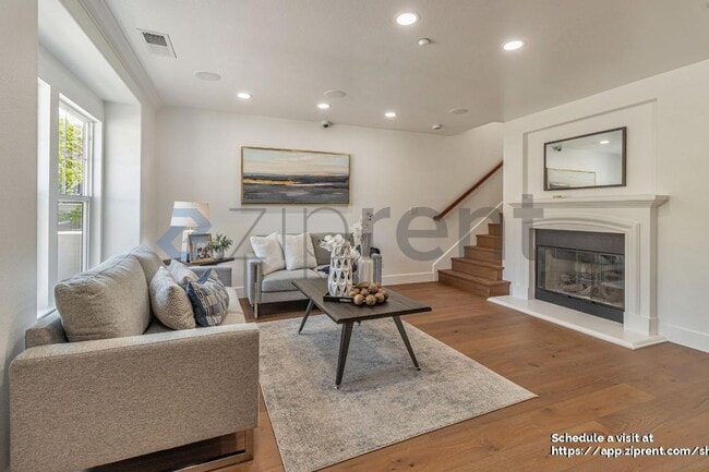 Building Photo - 4182 Lautrec Dr