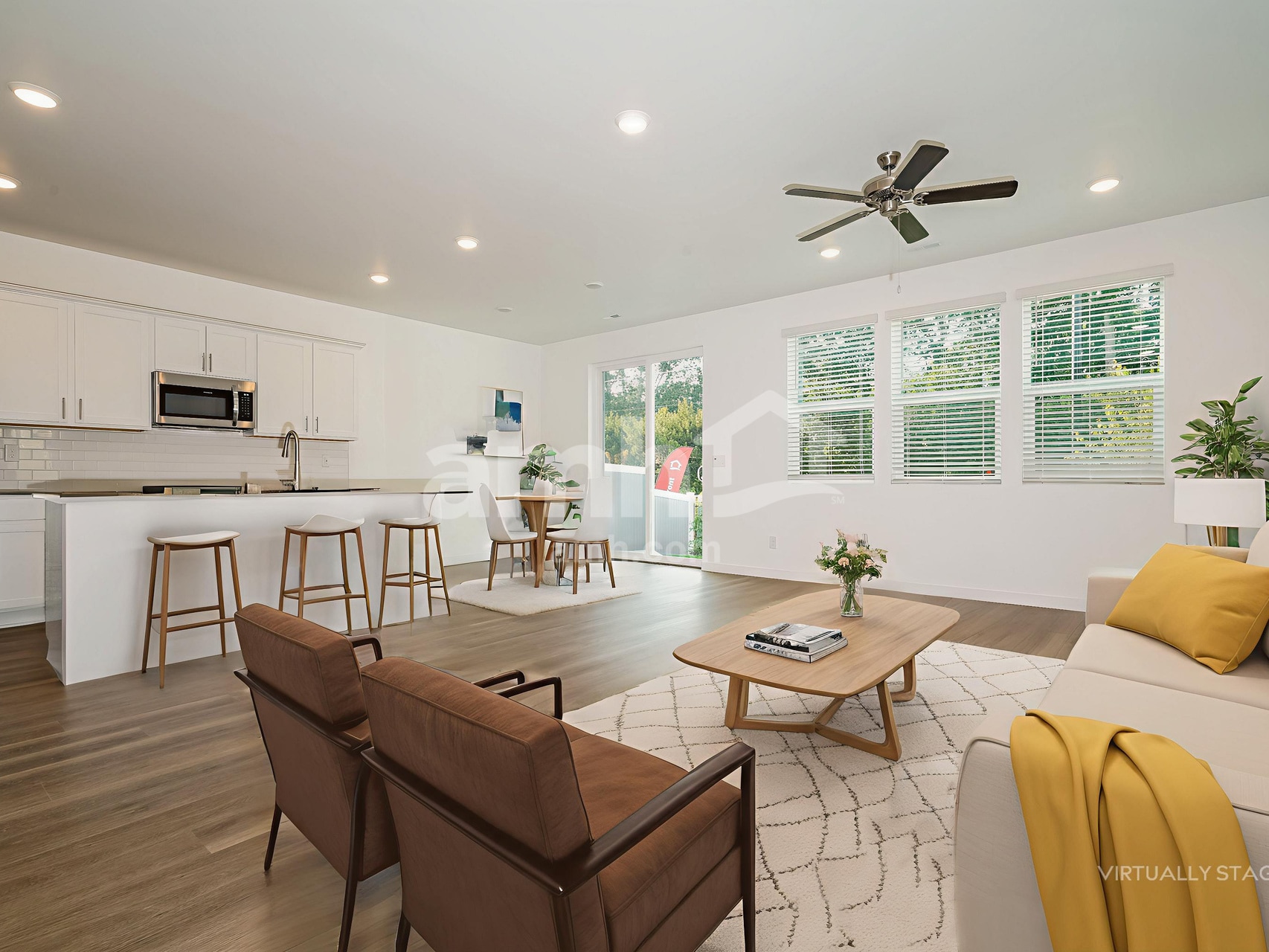 Building Photo - 5004 Washington St SE