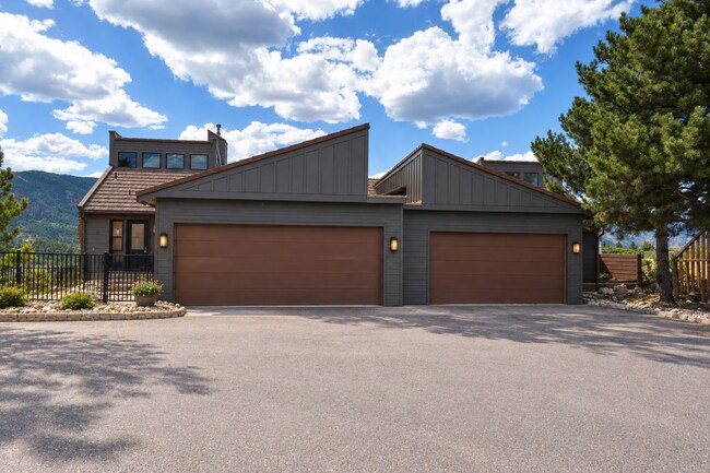 Building Photo - 4555 Sentinel Rock Terrace