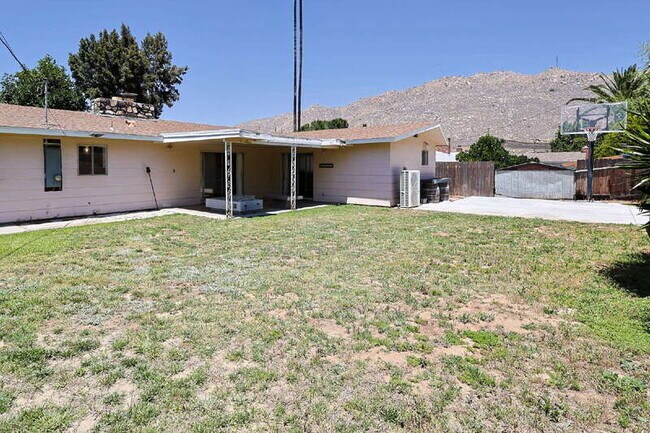 Building Photo - 20450 College Blvd