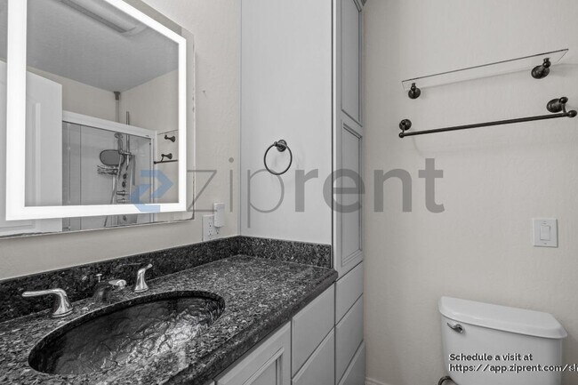 Building Photo - 32445 Lake Barlee Ln