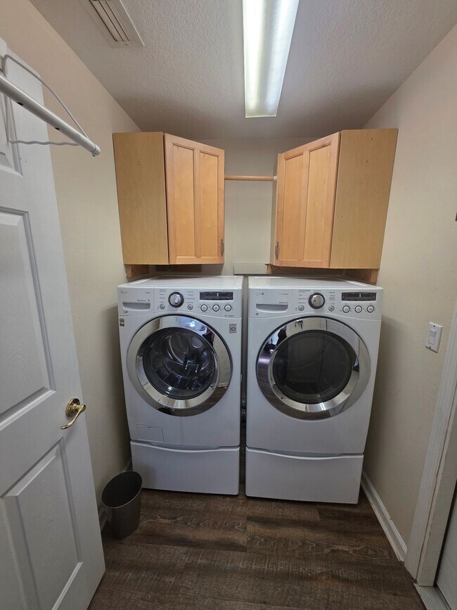 Building Photo - Beautiful corner lot home