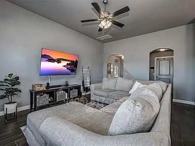 Building Photo - 15740 Caney Dr