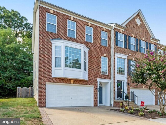 Building Photo - 6522 Trask Terrace
