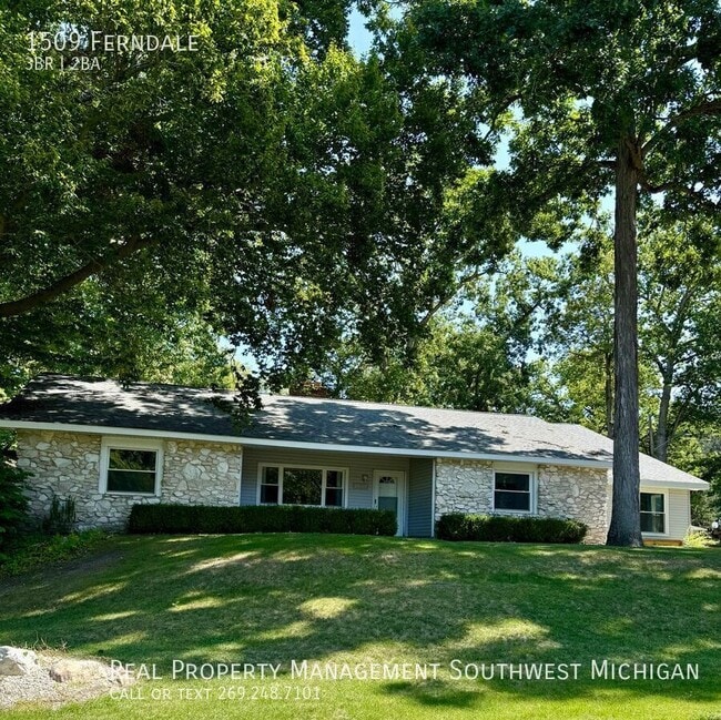 Primary Photo - 1509 Ferndale-