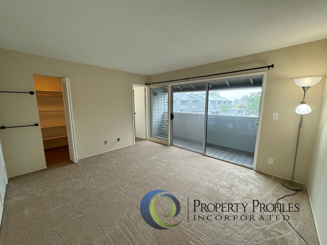 Building Photo - Spacious 3 Bdrm 2.5 Bath Mililani Townhouse