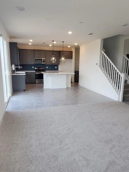 Building Photo - 8097 Oxbow Lndg Lp