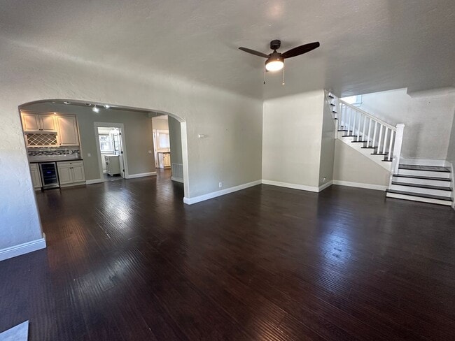 Building Photo - Beautifully Renovated 5 Bedroom Midtown Home