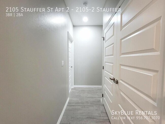 Building Photo - 2105 Stauffers St