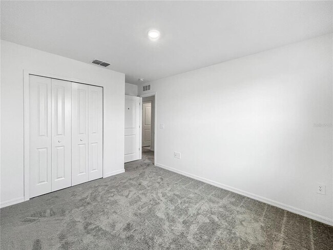 Building Photo - 17570 Shirewood Wy