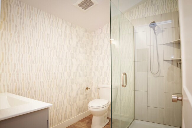 Building Photo - 4811 W Rose Hl St