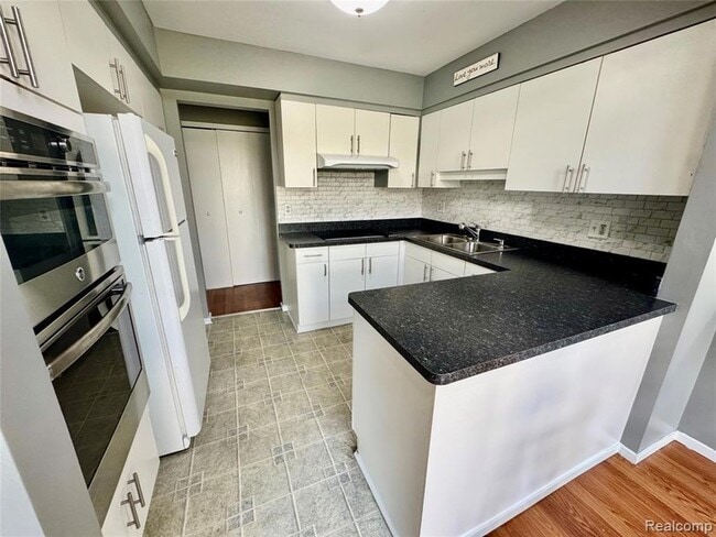 Building Photo - 4180 Colorado Ln