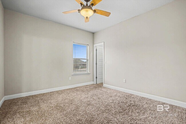 Building Photo - 12180 Ariel Way