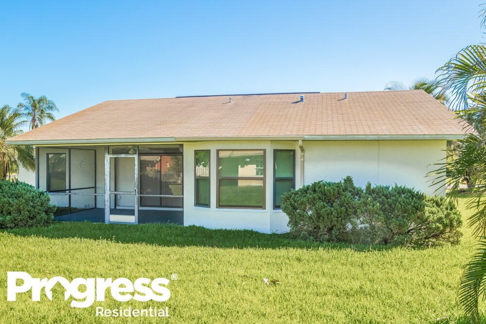 Building Photo - 3308 SW 6th Pl