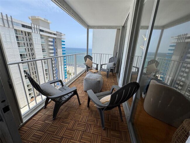 Building Photo - 1010 S Ocean Blvd