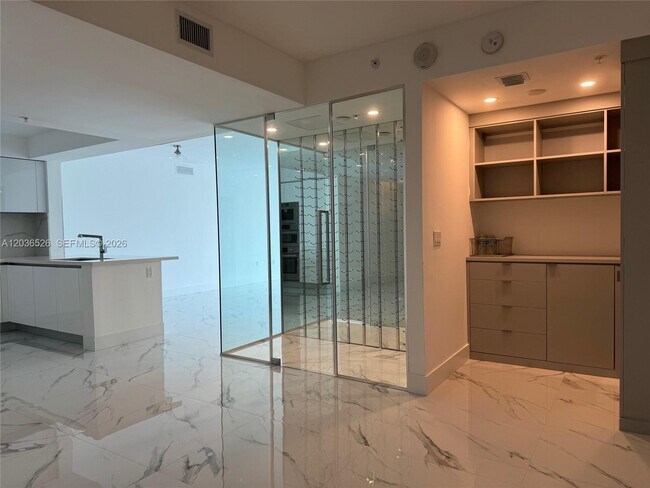 Building Photo - 330 Sunny Isles Blvd