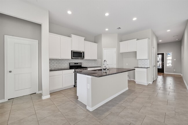 Building Photo - 5810 Metaphor Wy