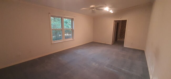 Building Photo - 132 Dunn Hollow Dr