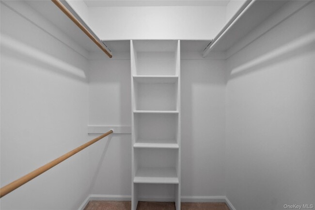 Building Photo - 24 Carhart Ave