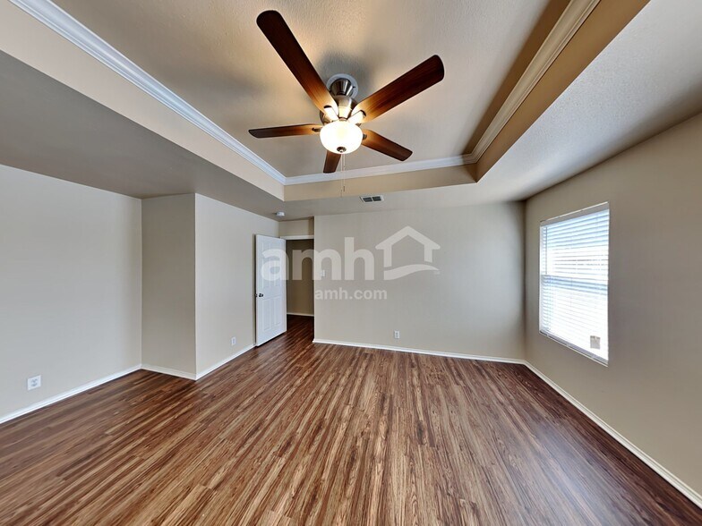 Building Photo - 11830 Briarton Pass